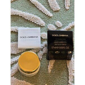 Dolce & Gabbana The Foundation Perfect Luminous Liquid Foundation Natural Glow 1